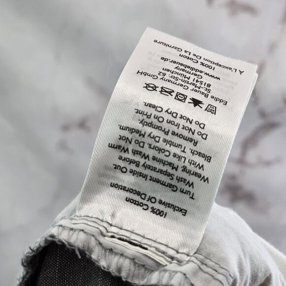 Eddie Bauer Shorts Mens 38 Light Gray Fish Print Cotton Bermuda Chino Camp - Picture 9 of 11